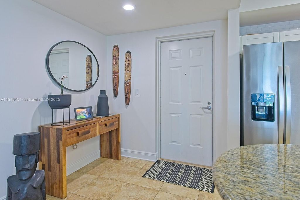 Property photo 3 of 20 <Alttext/>