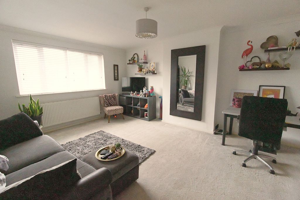 Property photo 3 of 17 Img_0468_Dxo