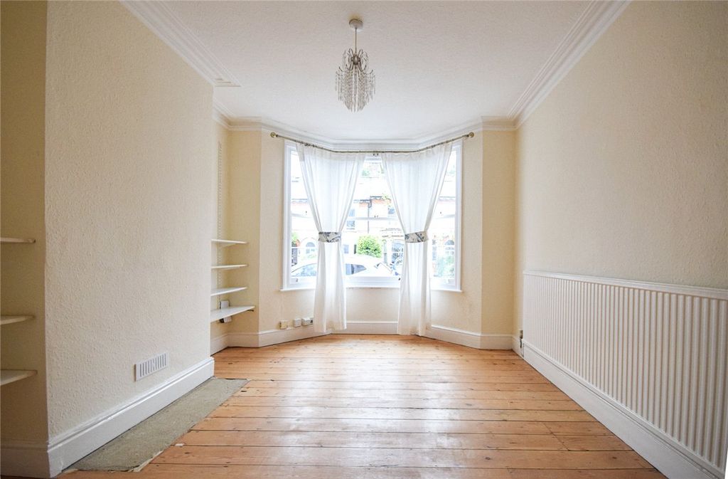 Property photo 3 of 11 Picture No. 11