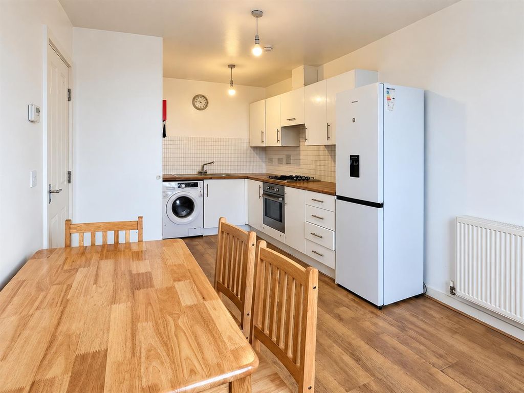 Property photo 3 of 13 3.Png