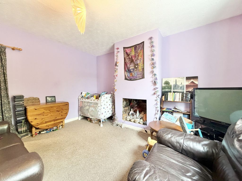 Property photo 2 of 13 Photo 2