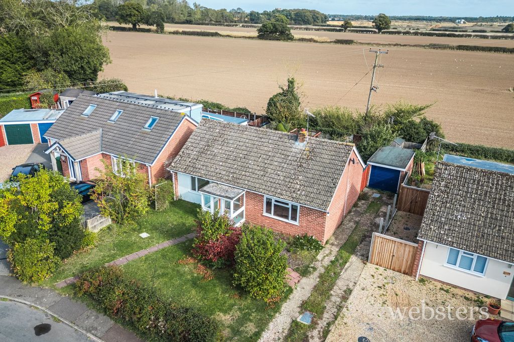 Property photo 2 of 20