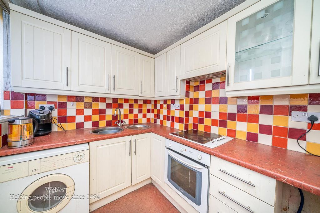 Property photo 3 of 26 Webbs-13.Jpg