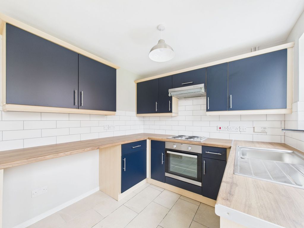 Property photo 3 of 19