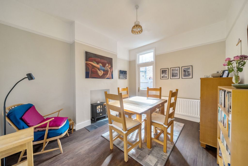 Property photo 3 of 18 Dining Room
