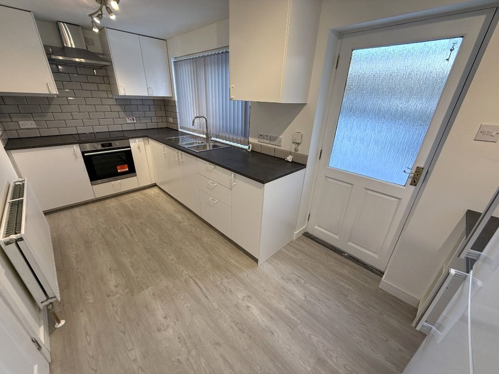 Property photo 3 of 11 Photo 3