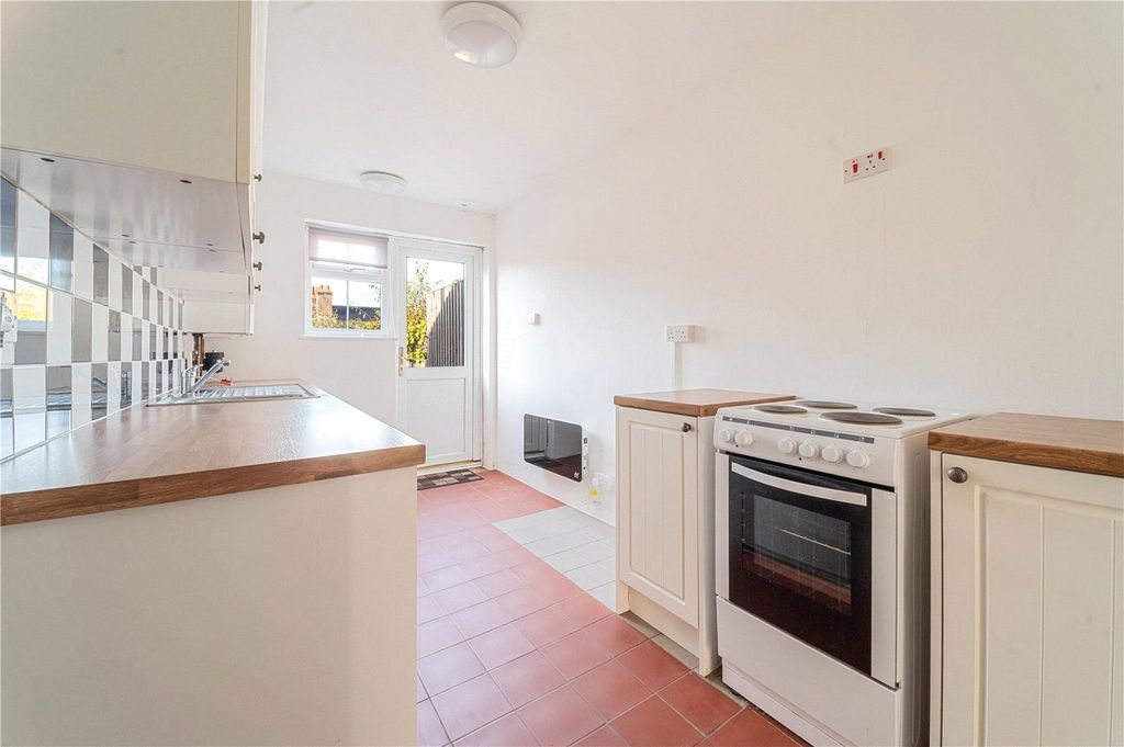 Property photo 3 of 13 Kitchen
