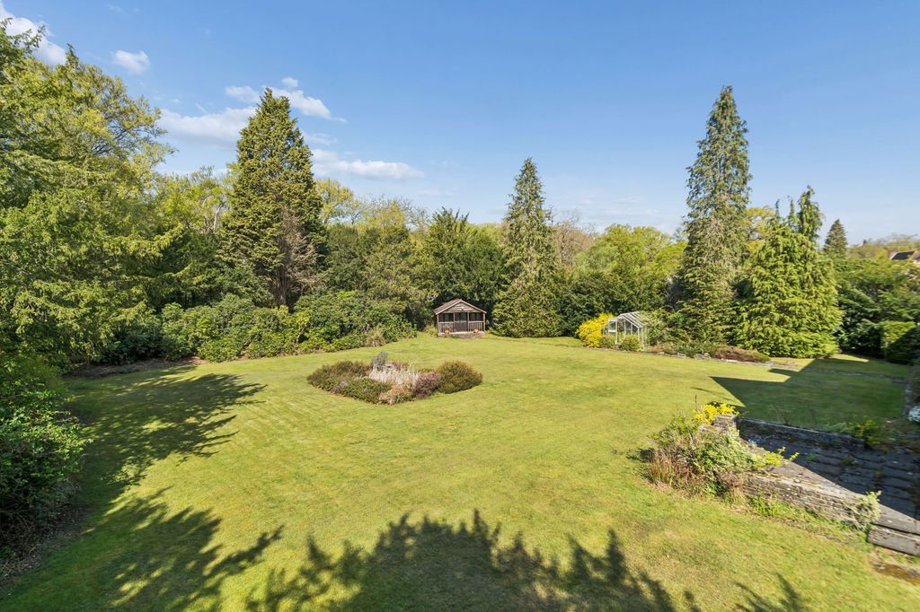 Property photo 3 of 24