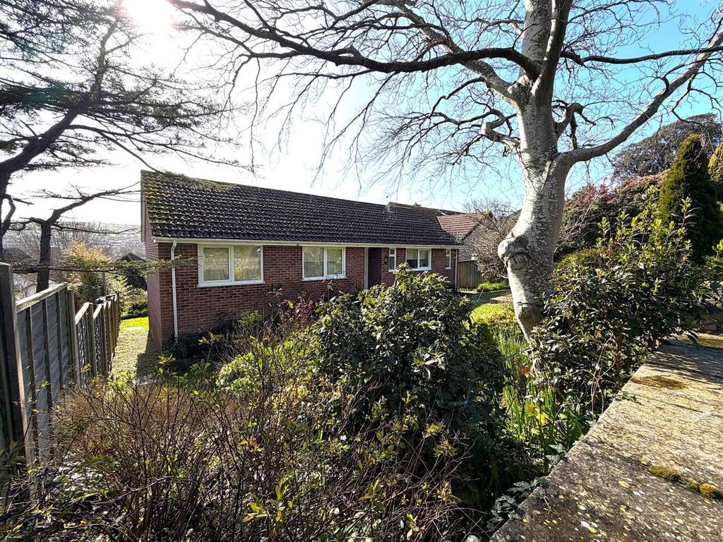 Property photo 2 of 27 4304 Front Side.Jpg