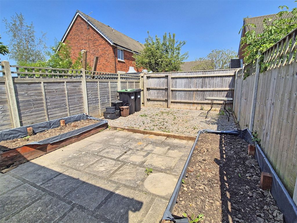 Property photo 2 of 10 Picture No. 16