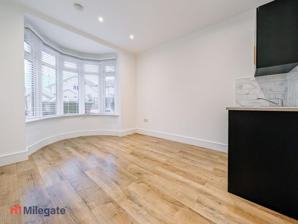 Property photo 1 of 6 Photo 1