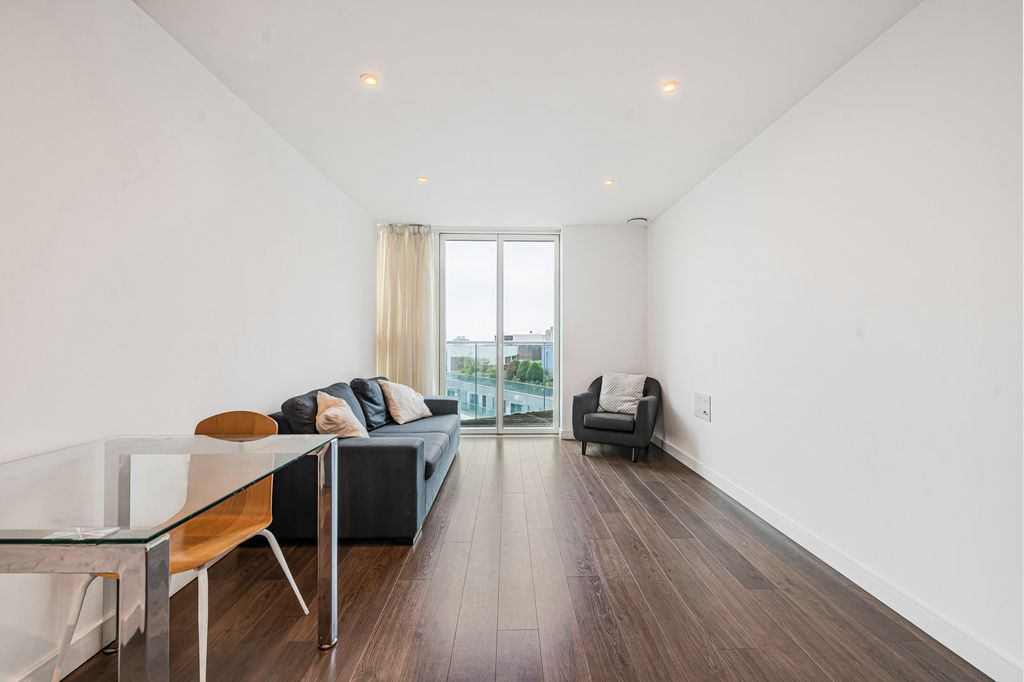 Property photo 1 of 24 Reception Room