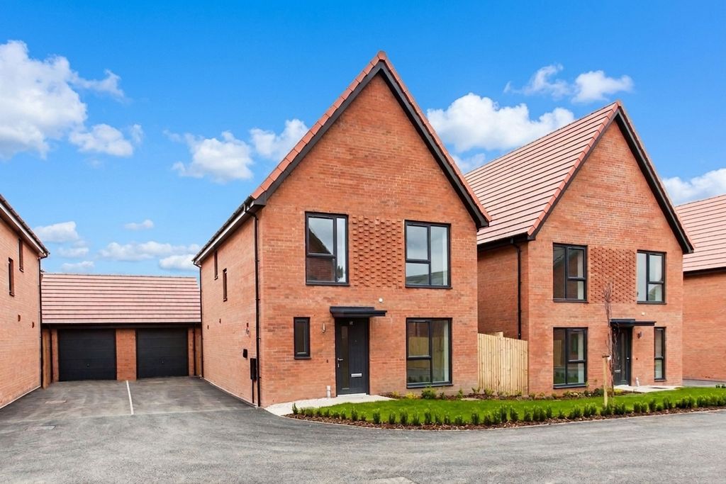 Property photo 1 of 19