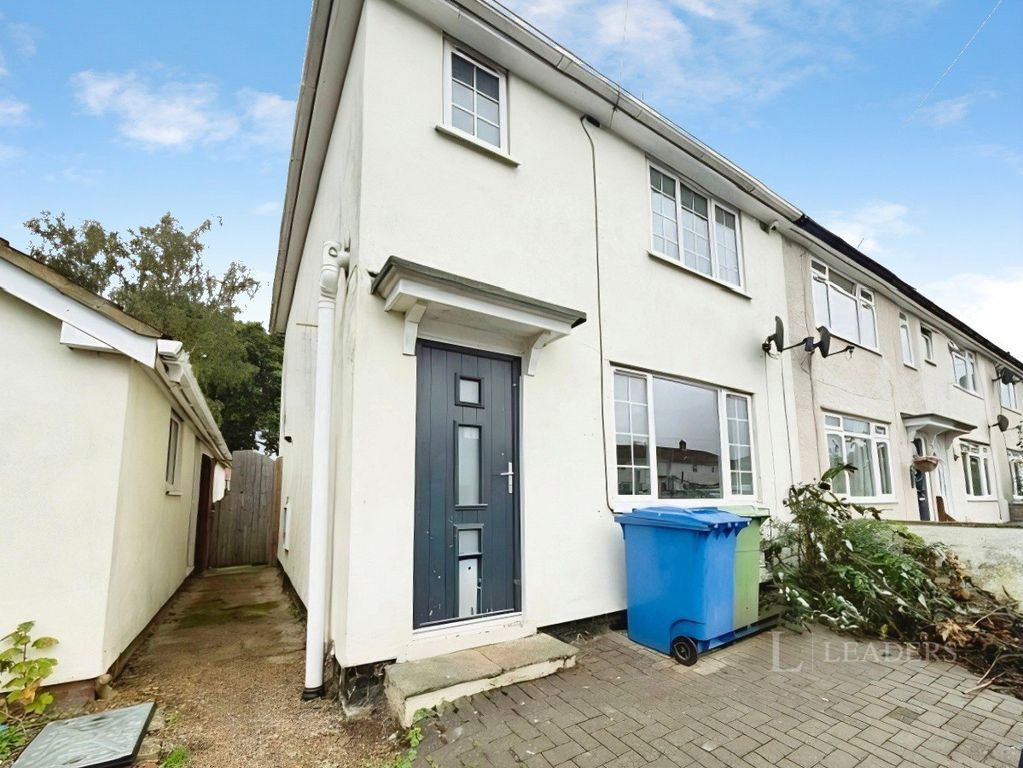 Property photo 1 of 9 Front
