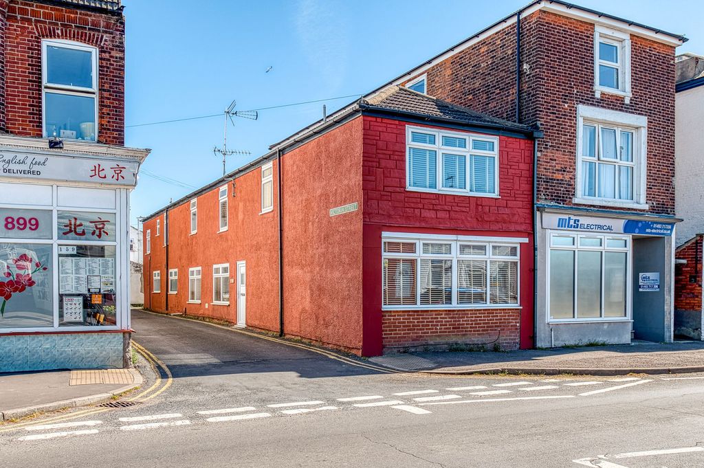Property photo 1 of 18