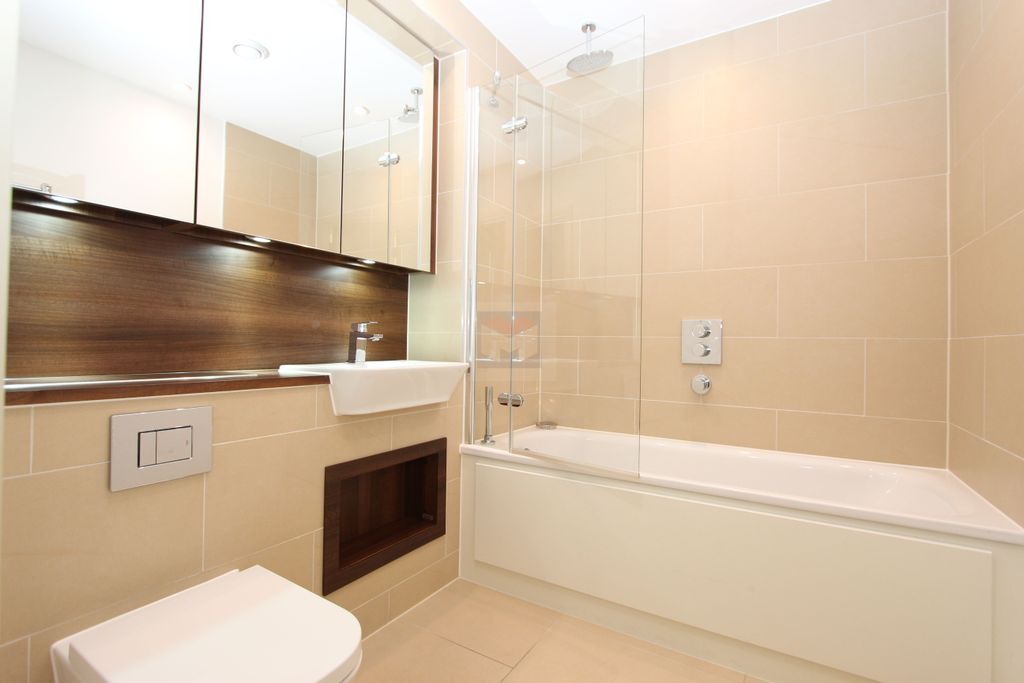 Property photo 3 of 11 Photo 10