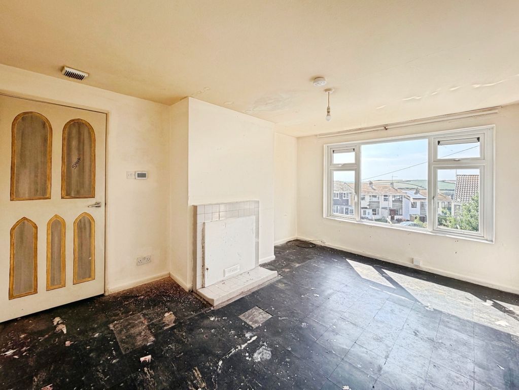 Property photo 2 of 8 5022934