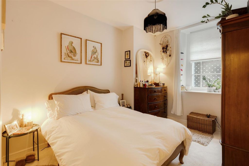 Property photo 2 of 25 10.Jpg