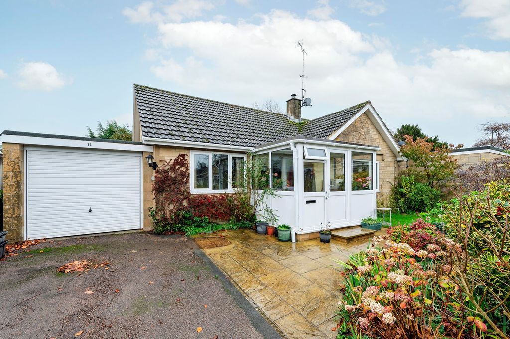 Property photo 1 of 22 Front