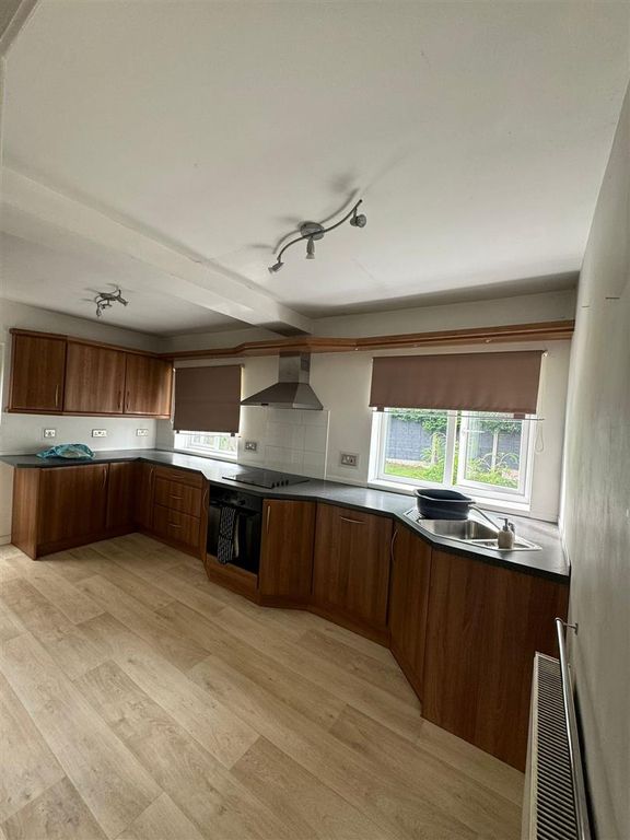 Property photo 2 of 12 Img-20240828-Wa0403.Jpg