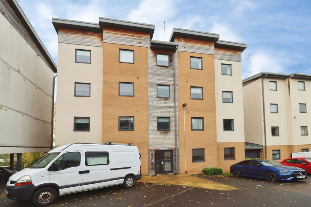 Property photo 1 of 11 Pbox-Img.Jpg