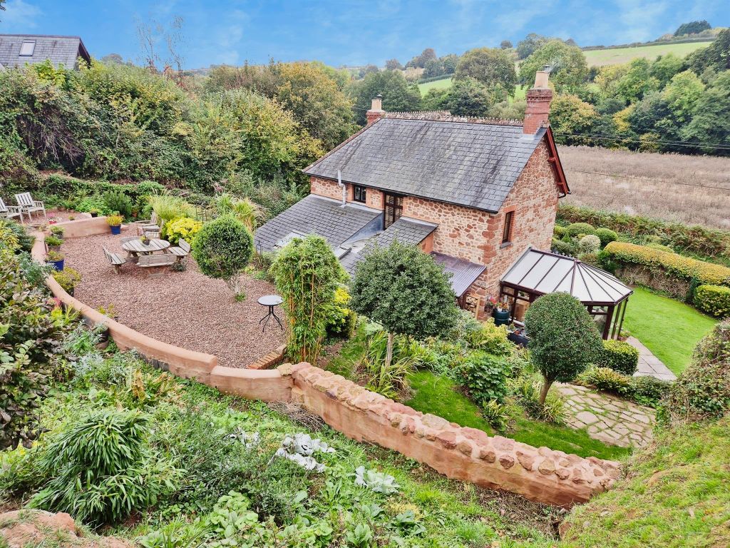 Property photo 2 of 24