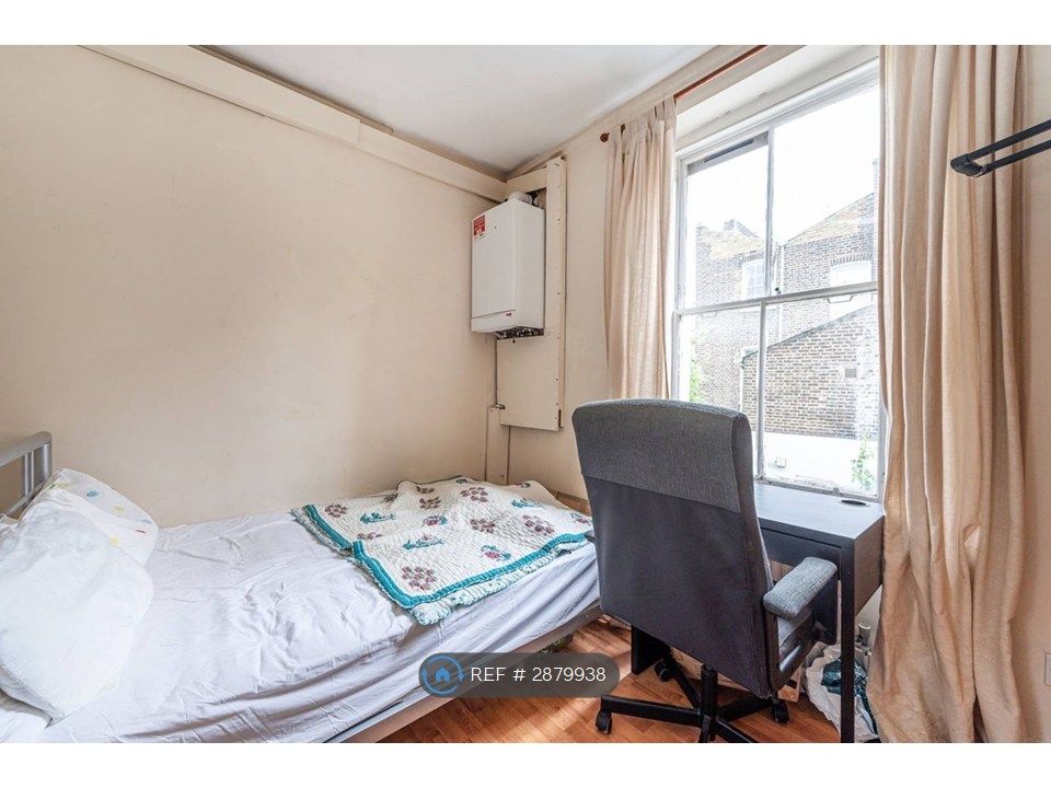 Property photo 2 of 9 Bedroom 4