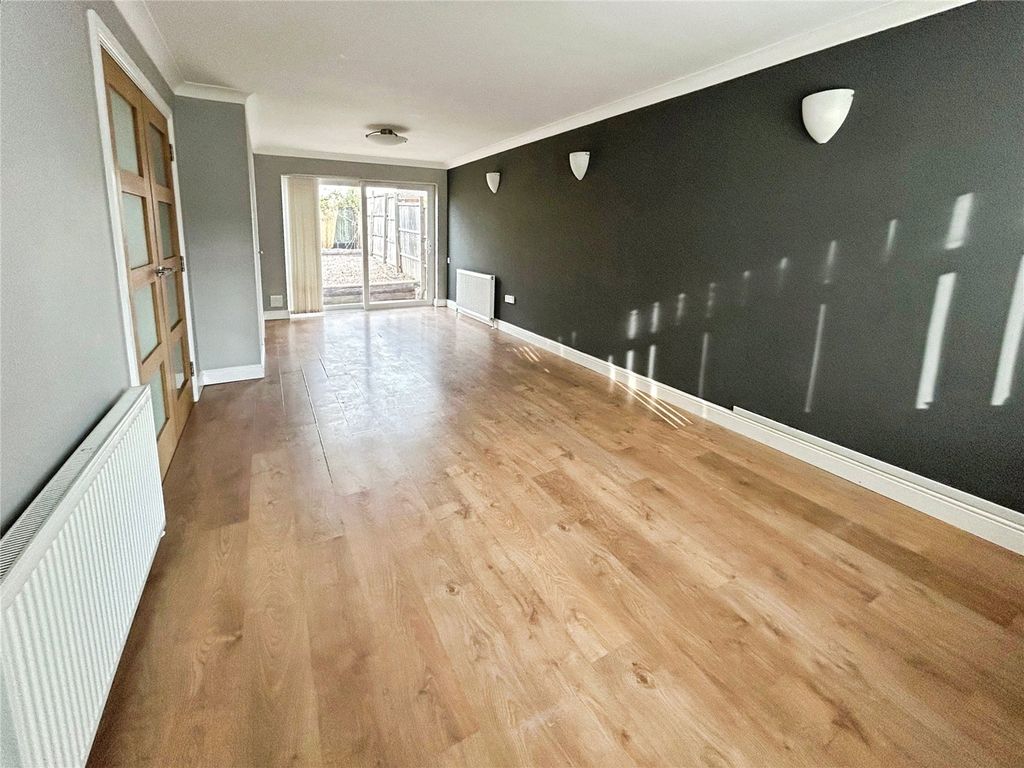 Property photo 3 of 10 Picture No. 08