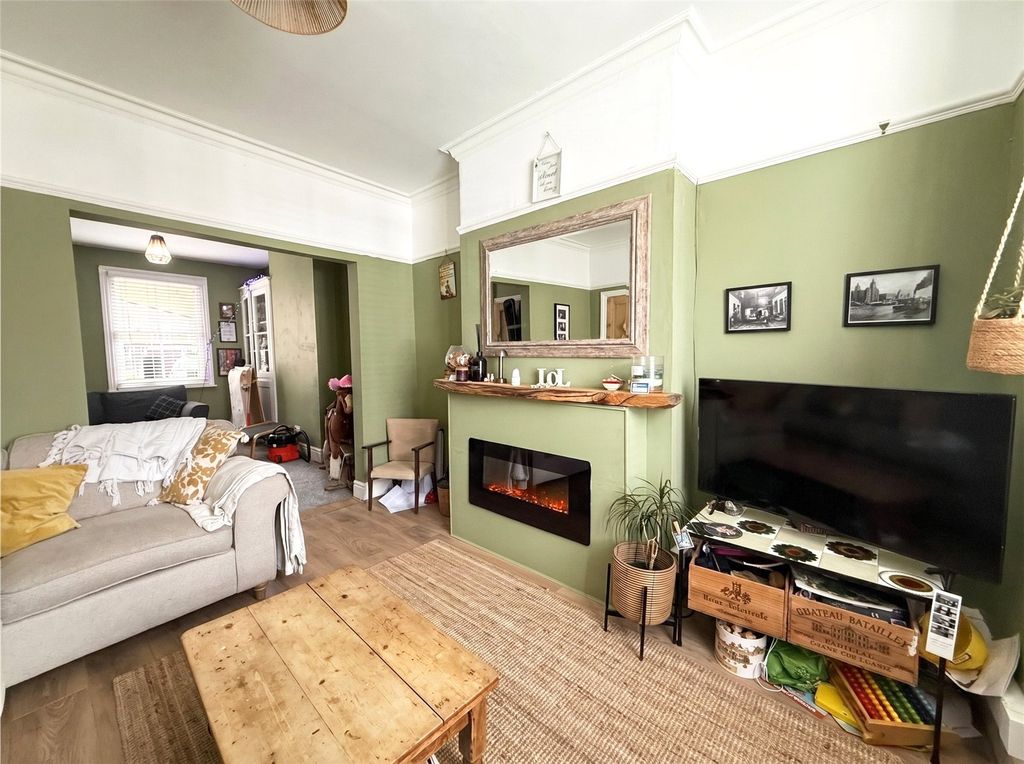 Property photo 3 of 18 Picture No. 26