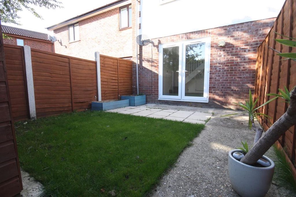 Property photo 3 of 12 2.Jpg