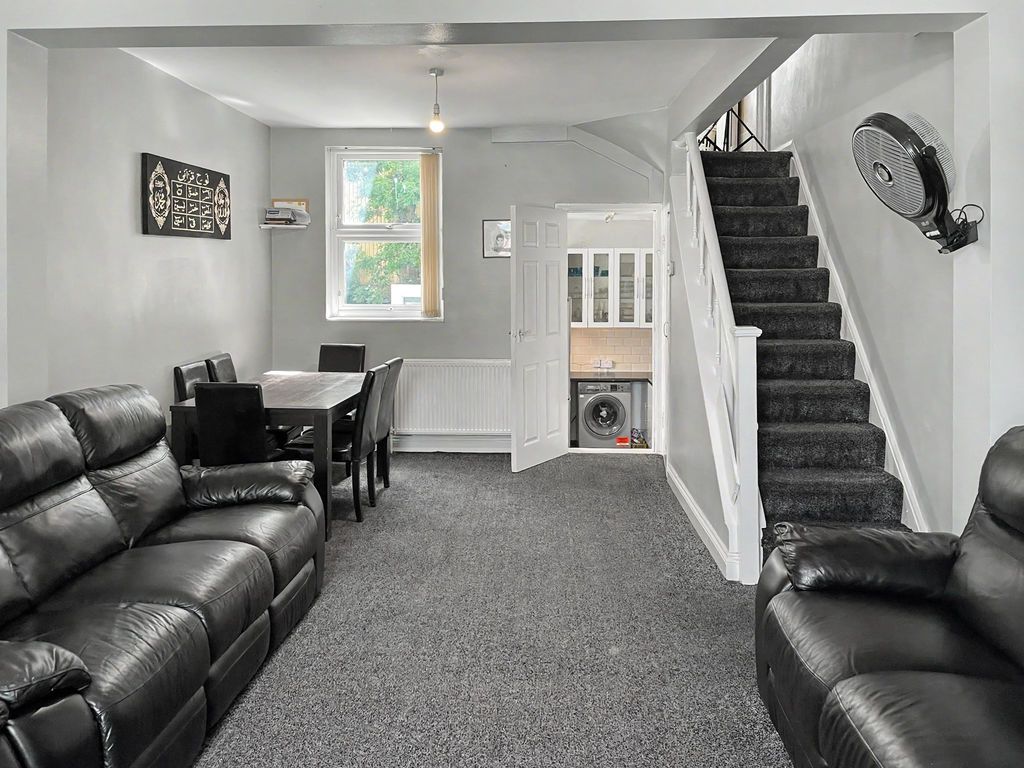 Property photo 2 of 11 Photo 14