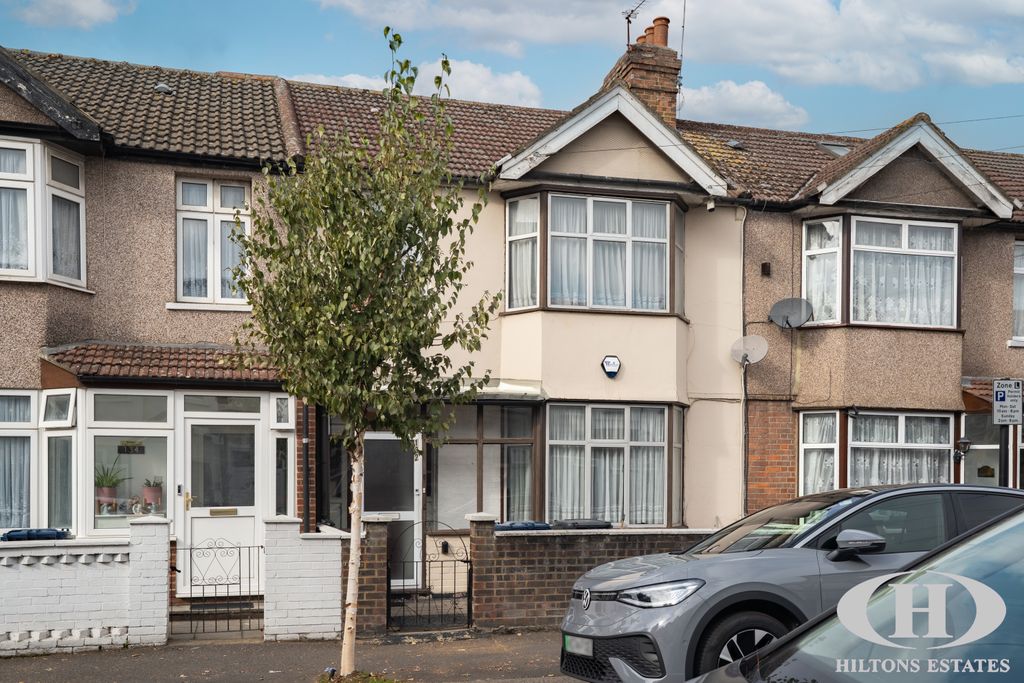 Property photo 1 of 19