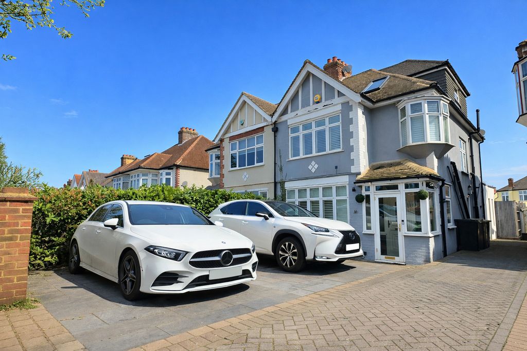 Property photo 1 of 22