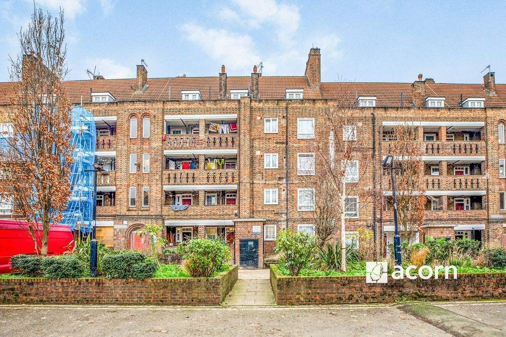 Property photo 1 of 10 External