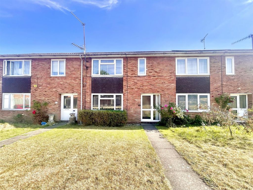 Property photo 1 of 10 Front