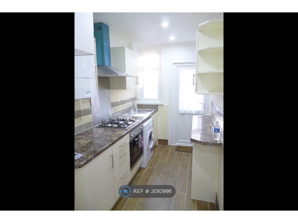 Property photo 2 of 3
