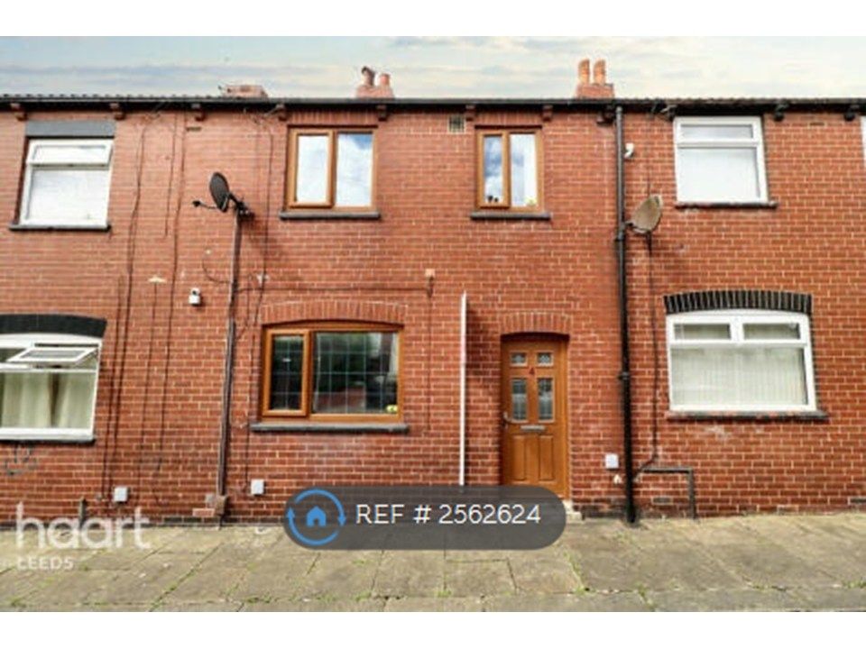 Property photo 2 of 11