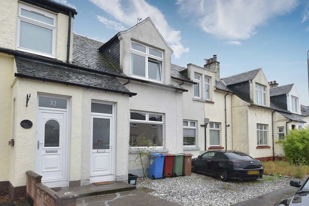 Property photo 3 of 18
