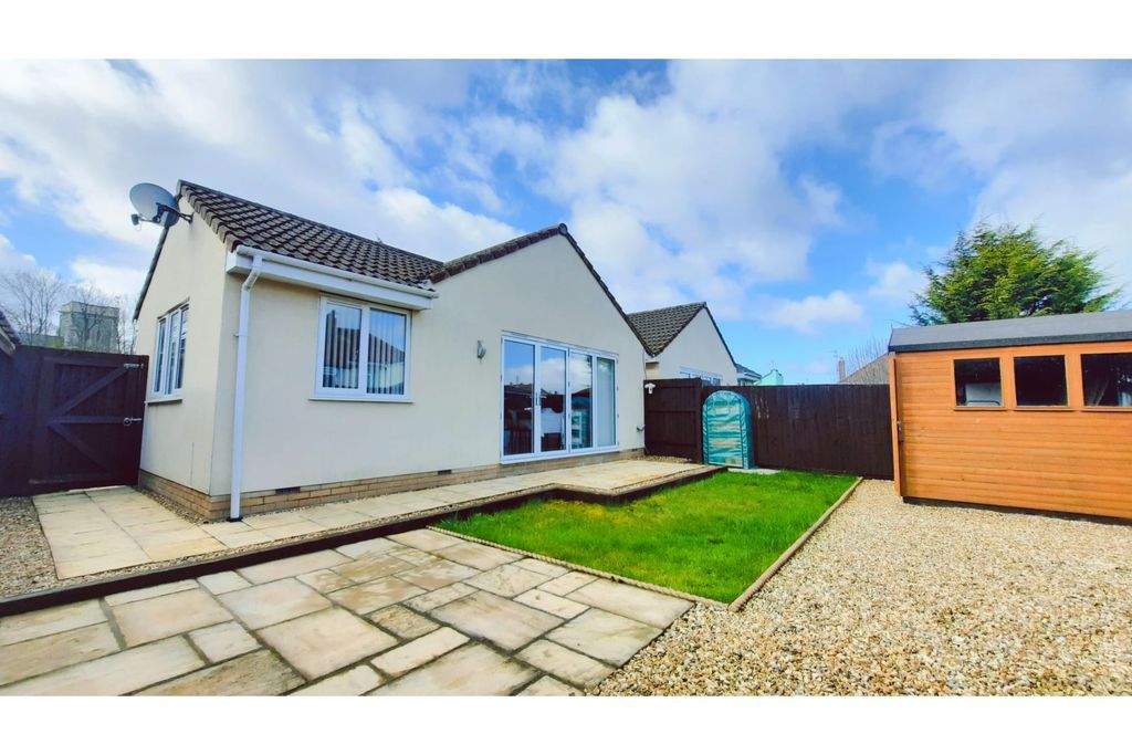 Property photo 1 of 13 Garden