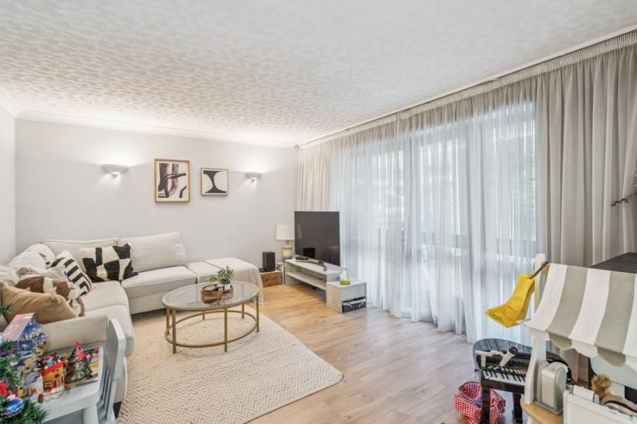 Property photo 3 of 8