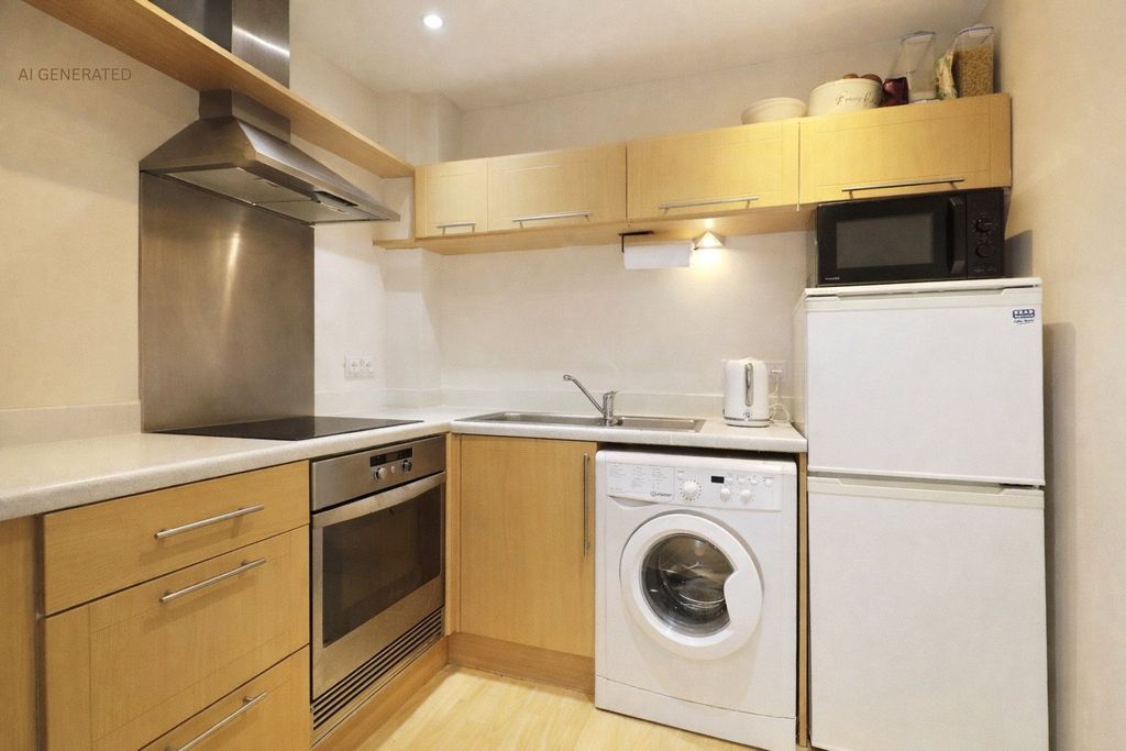 Property photo 2 of 10 Kitchen