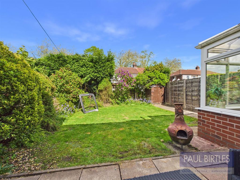 Property photo 2 of 18 Cam04378G0-Pr0334-Still028.Jpg