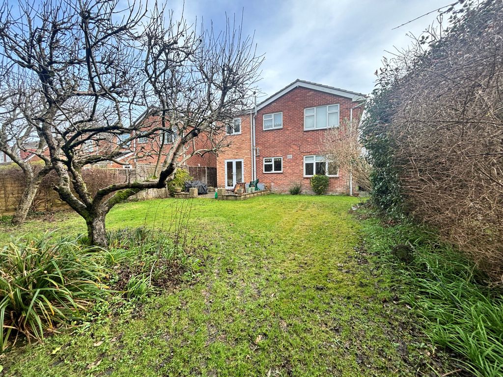 Property photo 1 of 13