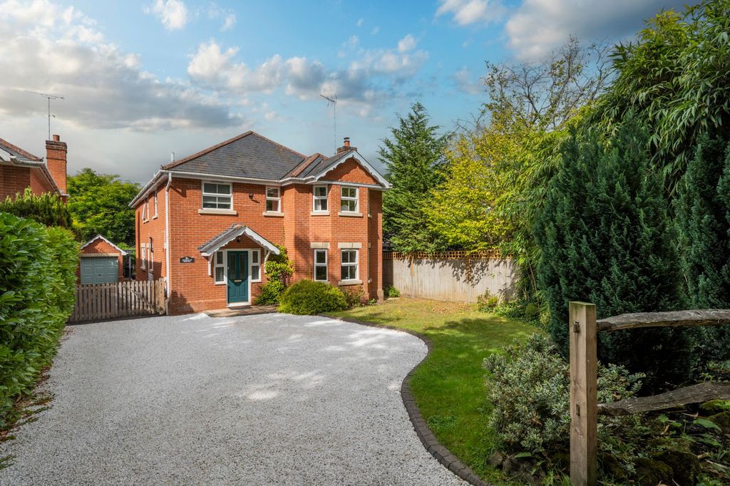 Property photo 1 of 19 Kinsale House