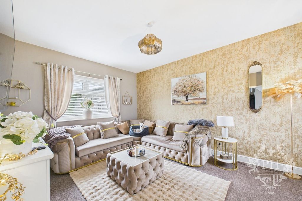 Property photo 1 of 10 Cam02002G0-Pr0253-Still005.Jpg