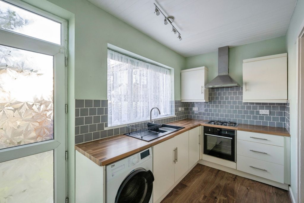 Property photo 2 of 19 Pbox-Img.Jpg