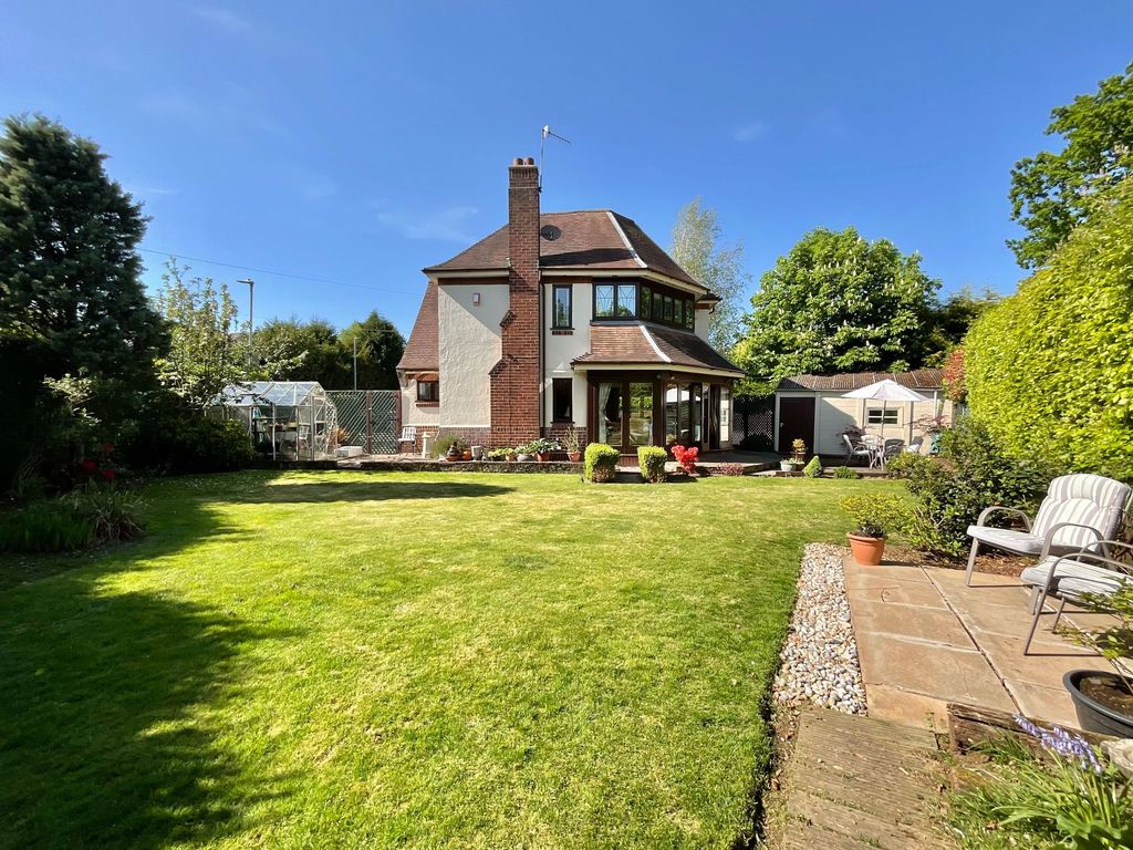 Property photo 1 of 31