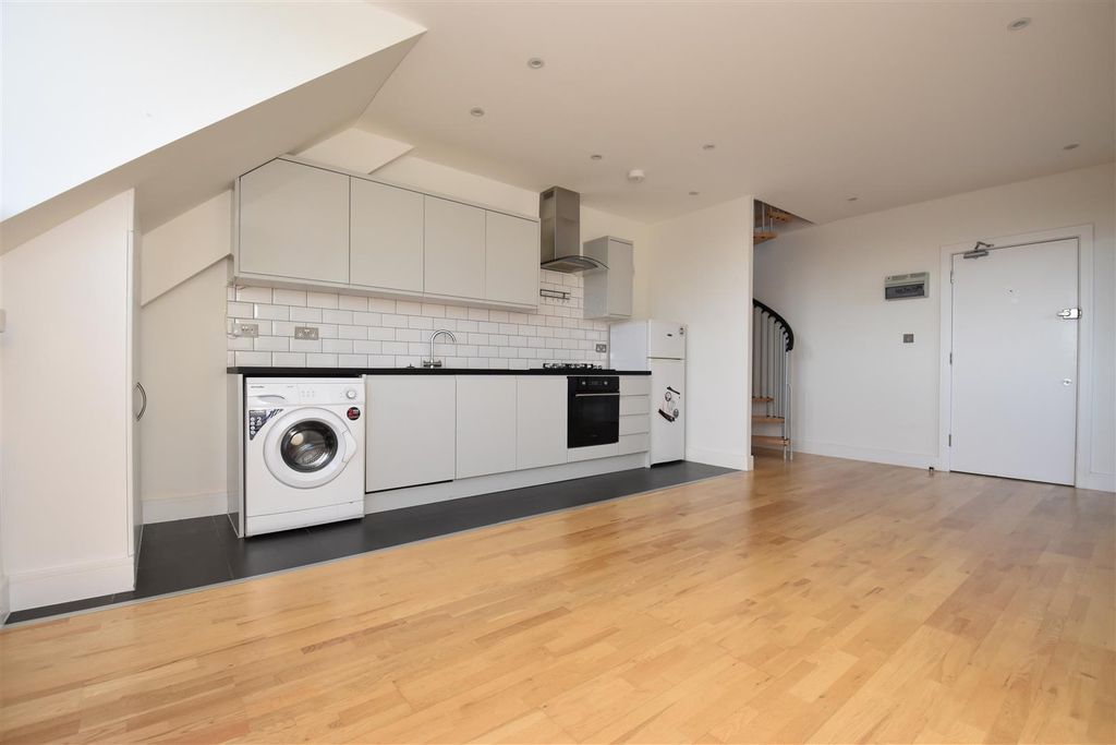 Property photo 3 of 8 Dsc_0159.Jpg