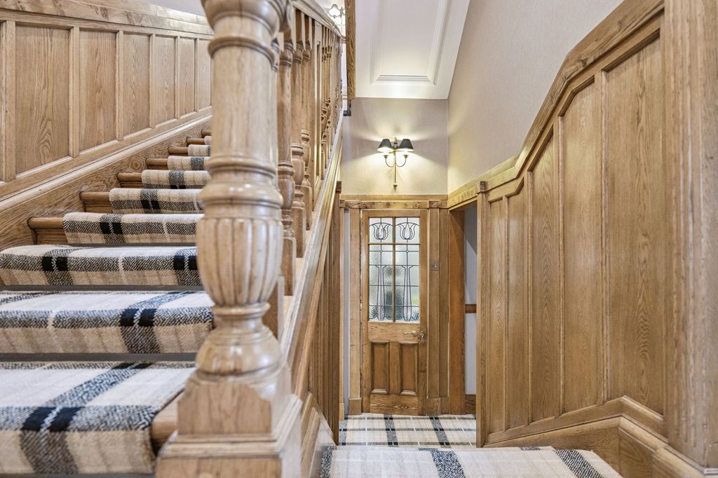 Additional image 41 of 5 bed town house for saleKings Gate, 33 Victoria Crescent Road, Dowanhill, Glasgow G12