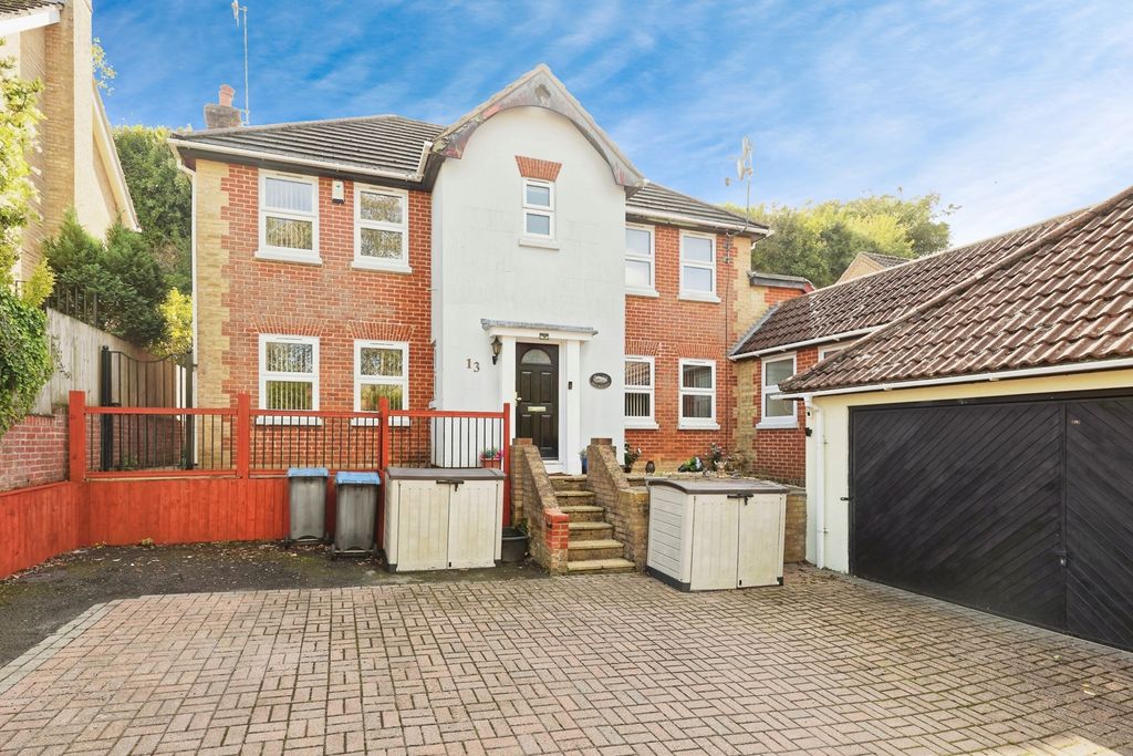 Property photo 1 of 17 Photo